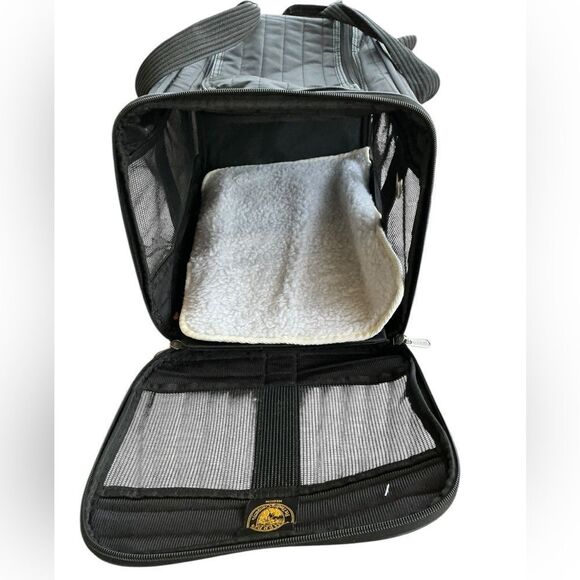 Pet Carrier Medium - Picture 11 of 16